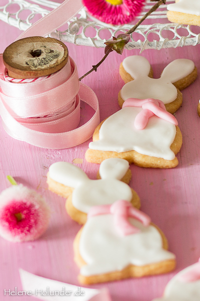 Osterhaenkekse mit Fondant, vegan, Helene Holunder